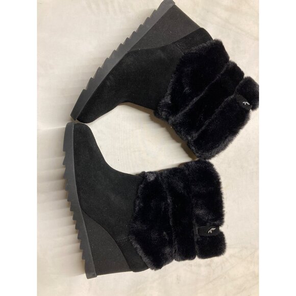 Koolaburra By UGG Women Black Faux Fur Wedge Ankle Boots Size 11 US - Picture 2 of 8